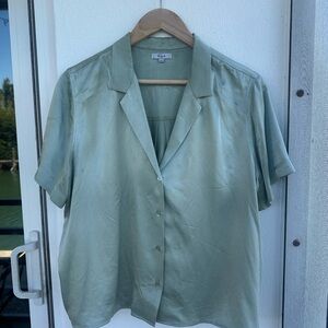 Rails Silky Green Short Sleeve Shirt